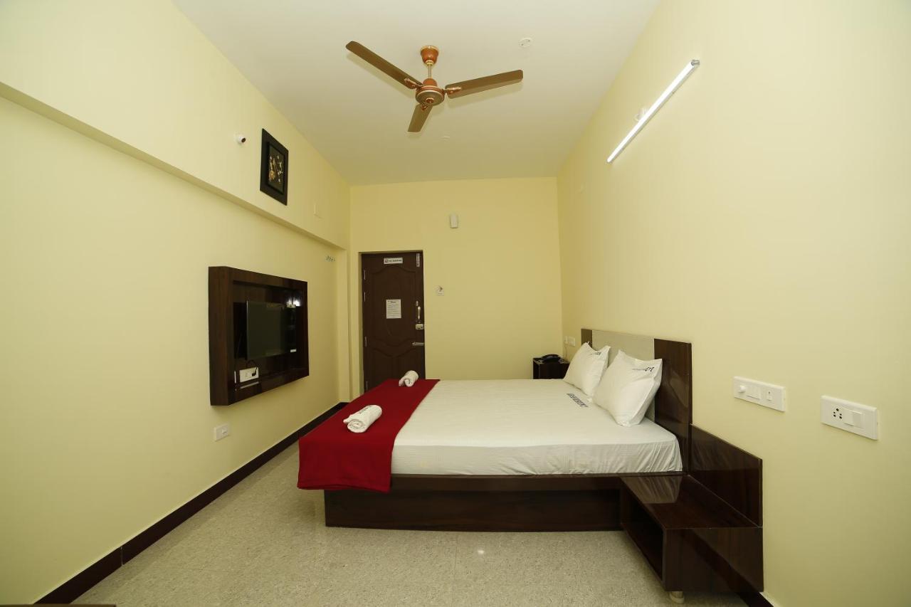 Hotel Akash Residency Rāmeswaram Exterior foto